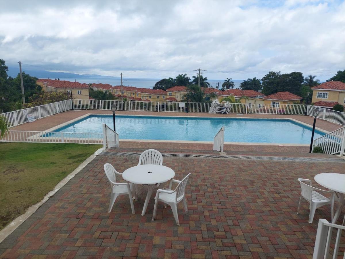 Montego Bay Garden Studio Екстер'єр фото